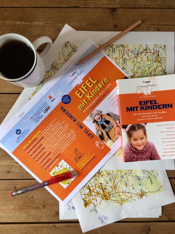 Praktikum Oder Volontariat Im Hinblick Auf Das Jetzige Studium Praktikum und Volontariat im Verlag: Fragt beim Peter Meyer Verlag